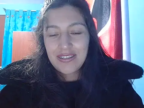 SarahFriendly online show from July 7, 7:18 pm