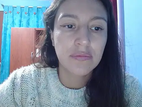 SarahFriendly online show from July 9, 8:24 pm
