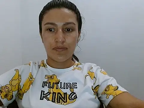 SarahFriendly online show from July 13, 8:22 pm