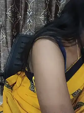 Snapshot of kavya-telugu84 chatting on June 17, 7:26 pm kavya-telugu84 online show from June 17, 7:26 pm