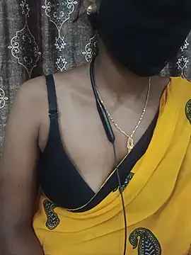Snapshot of kavya-telugu84 chatting on June 27, 5:07 pm kavya-telugu84 online show from June 27, 5:07 pm
