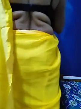 Snapshot of deepa-telugu143 chatting on July 15, 7:13 am deepa-telugu143 online show from July 15, 7:13 am