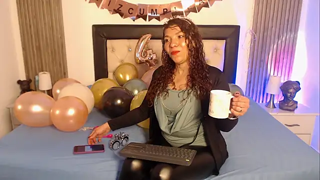 Serena Houstonn online show from January 17, 11:26 am