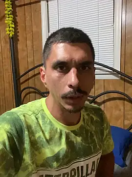 Snapshot of SlimSexxxy69 chatting on September 14, 1:49 am SlimSexxxy69 online show from September 14, 1:49 am