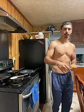 Snapshot of SlimSexxxy69 chatting on September 25, 11:36 am SlimSexxxy69 online show from September 25, 11:36 am