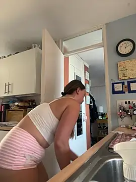 SexySashaxox online show from June 25, 1:04 pm
