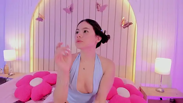 ameliiaa smith online show from October 24, 12:08 am