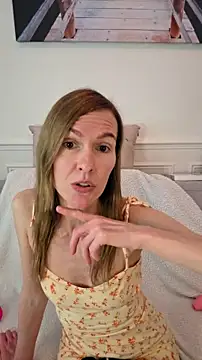 Snapshot of fanny_posy chatting on July 28, 12:48 pm fanny posy online show from July 28, 12:48 pm