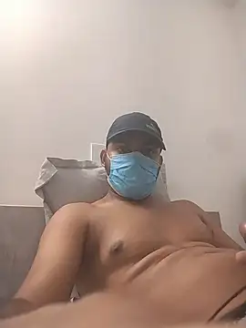 themasklover online show from August 6, 5:04 pm