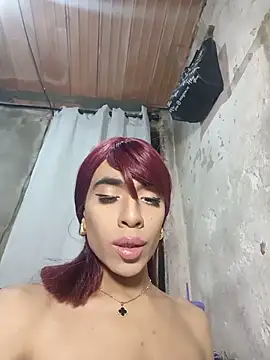 Snapshot of babyy_foxxy chatting on May 19, 9:43 pm babyy foxxy online show from May 19, 9:43 pm