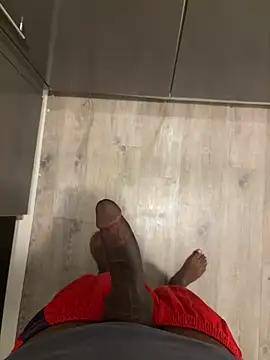 Trhge253 online show from March 18, 11:19 pm