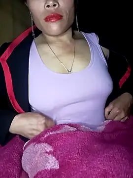 CoMay003 online show from December 21, 1:29 pm