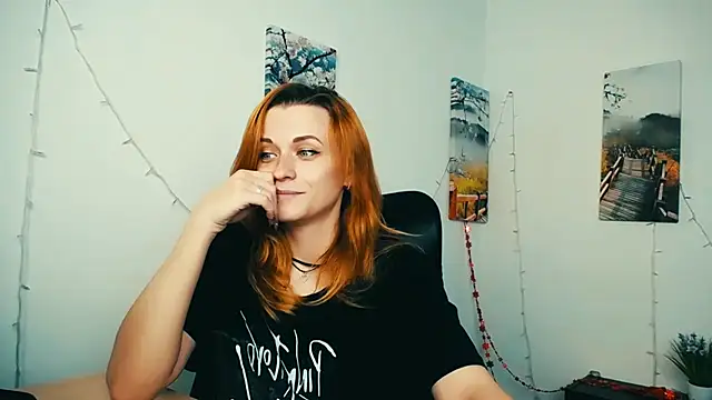 PeppyMia online show from May 23, 6:51 am