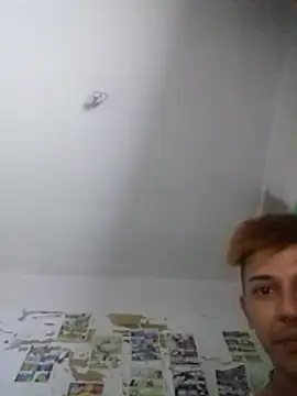 Ariihot online show from February 7, 1:09 am