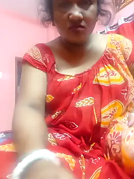 Cute-Swewty online show from April 17, 1:36 pm