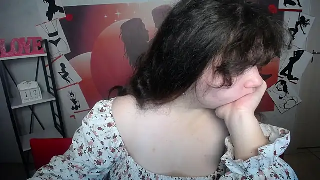 NeonilaLisova online show from November 20, 6:24 am