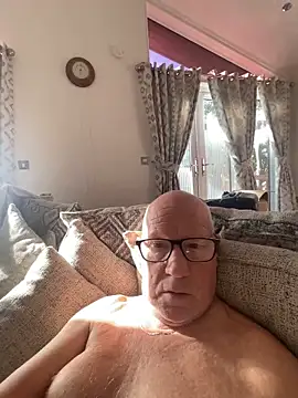 philefc online show from February 16, 10:33 am