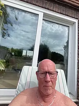 philefc online show from June 15, 9:55 am