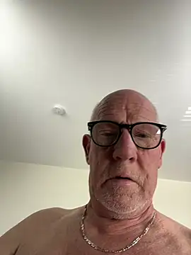 philefc online show from June 19, 11:03 am