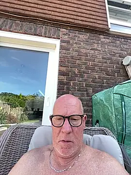 philefc online show from July 5, 7:59 am