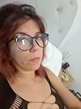 Snapshot of Anayssa_ chatting on September 18, 8:00 pm Anayssa online show from September 18, 8:00 pm