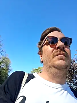 3615-ULLA online show from April 7, 2:06 pm