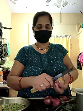 Snapshot of Gk_99999 chatting on February 2, 1:54 pm Gk 99999 online show from February 2, 1:54 pm