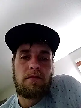 Snapshot of high3ndlowlife chatting on November 8, 10:15 am high3ndlowlife online show from November 8, 10:15 am