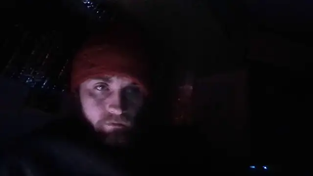 Snapshot of high3ndlowlife chatting on December 23, 9:29 am high3ndlowlife online show from December 23, 9:29 am