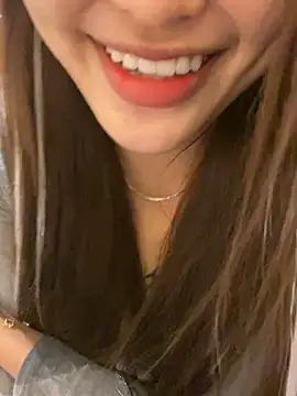   BabyShowPublic   online show from February 24, 12:14 pm