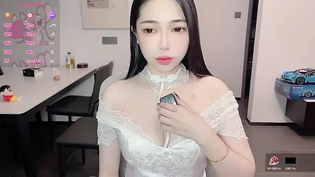 Snapshot of Scarlett-bb chatting on October 17, 8:22 pm Scarlett-bb online show from October 17, 8:22 pm