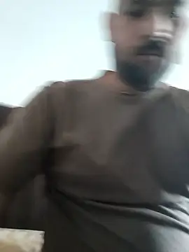 Snapshot of flr196 chatting on January 7, 12:07 pm flr196 online show from January 7, 12:07 pm