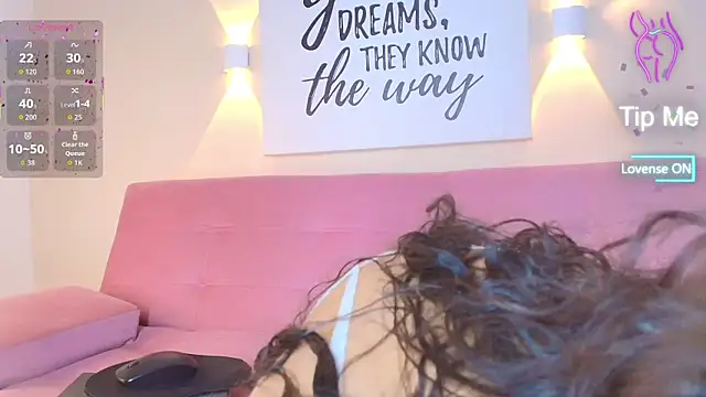 Snapshot of SunnyGilmoree chatting on December 16, 8:03 pm SunnyGilmoree online show from December 16, 8:03 pm