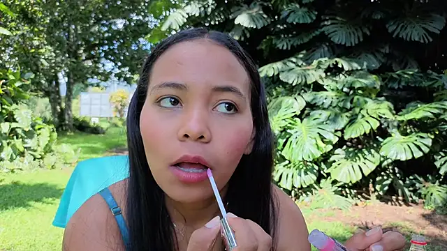 SophiaGuzman online show from February 11, 4:23 pm