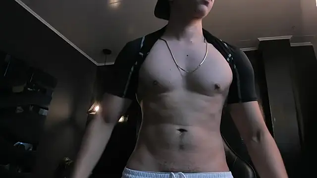 Eryonbradley online show from October 14, 11:22 am