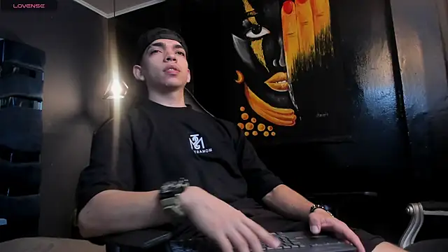 Eryonbradley online show from November 28, 11:24 am