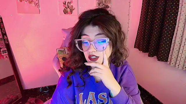 Snapshot of isaferrer06 chatting on November 8, 5:18 am isaferrer06 online show from November 8, 5:18 am