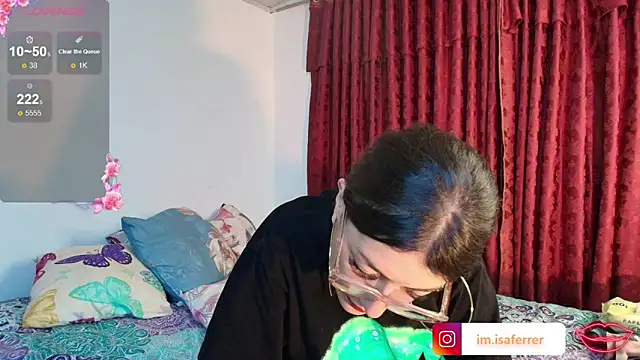 isaferrer06 online show from May 13, 5:38 am