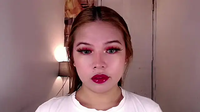 adorabletsforyouxx online show from September 15, 2:28 pm
