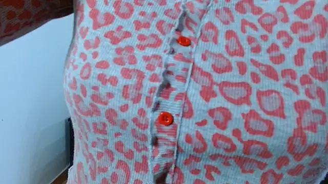 sajecrismaa online show from February 1, 4:27 pm