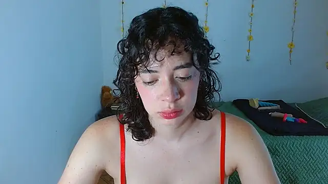 sajecrismaa online show from February 13, 8:27 pm