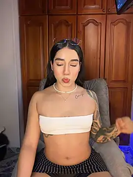 KaditaNavarro online show from March 16, 11:20 pm