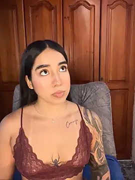 KaditaNavarro online show from March 29, 3:12 pm