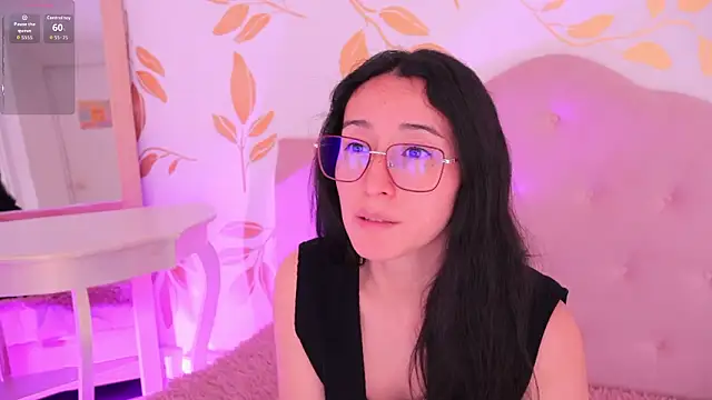 Ginevra esposito online show from February 3, 12:32 pm