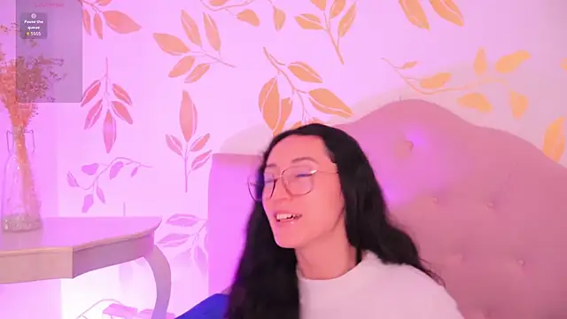 Ginevra esposito online show from March 23, 12:42 pm