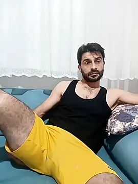 Snapshot of alex10alexx chatting on December 18, 9:21 pm alex10alexx online show from December 18, 9:21 pm