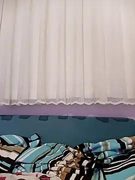 Snapshot of alex10alexx chatting on January 11, 10:37 pm alex10alexx online show from January 11, 10:37 pm