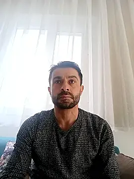 Snapshot of alex10alexx chatting on February 2, 7:51 am alex10alexx online show from February 2, 7:51 am