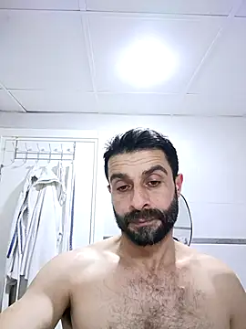 Snapshot of alex10alexx chatting on February 14, 8:05 pm alex10alexx online show from February 14, 8:05 pm