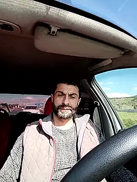 Snapshot of alex10alexx chatting on February 20, 11:32 am alex10alexx online show from February 20, 11:32 am